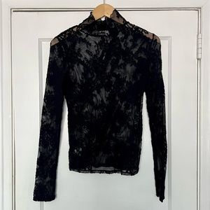 NWT- Express lace top- small